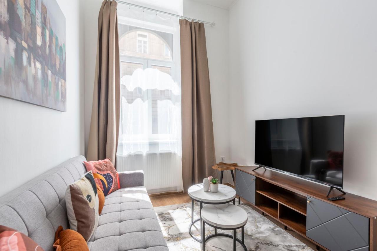 Cozy & Pleasant Homes In The Heart Of Будапеща Екстериор снимка